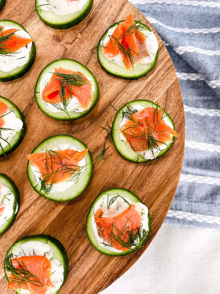 https://www.flowers.com/blog/wp content/uploads///easy dinner ideas salmon cucumber sandwich x
